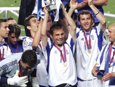 Ντέμης Νικολαΐδης: Όταν ο γιατρός με ένεση του «χάρισε» ακόμη 360 λεπτά ποδοσφαιρικής ζωής